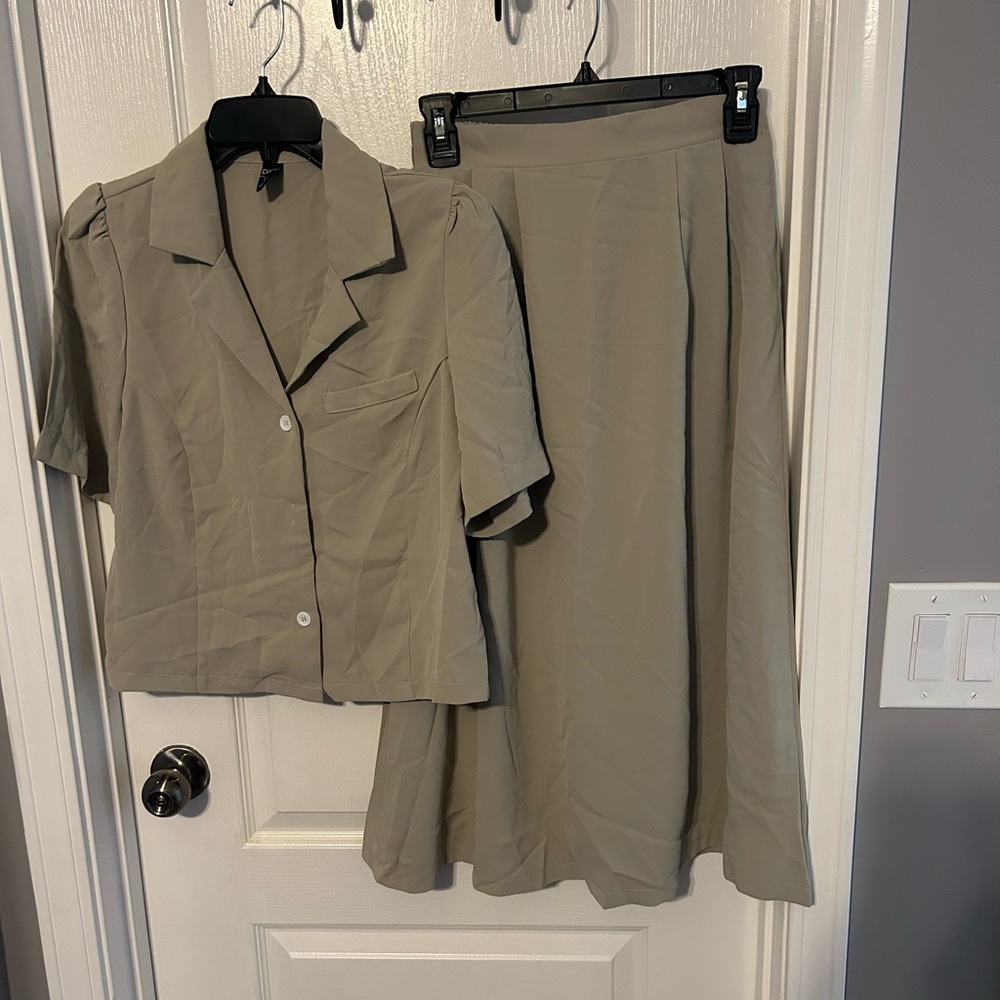 Women’s skirt/top set.